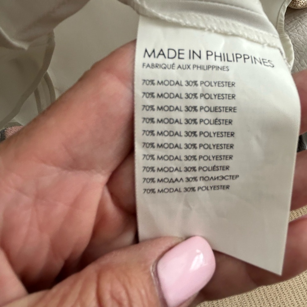 Club Monaco Cream Layered Sleeveless Blouse Size M - Picture 4 of 5